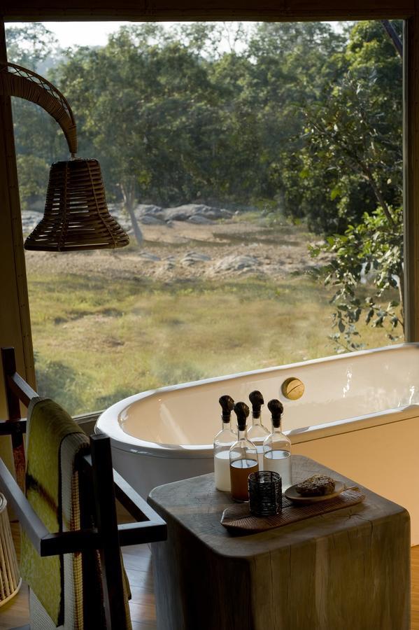 Banjaar Tola Kanha National Park - A Taj Safari Lodge Luaran gambar